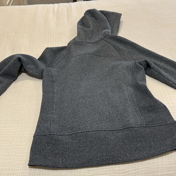lululemon zip up jacket - Picture 3 of 3